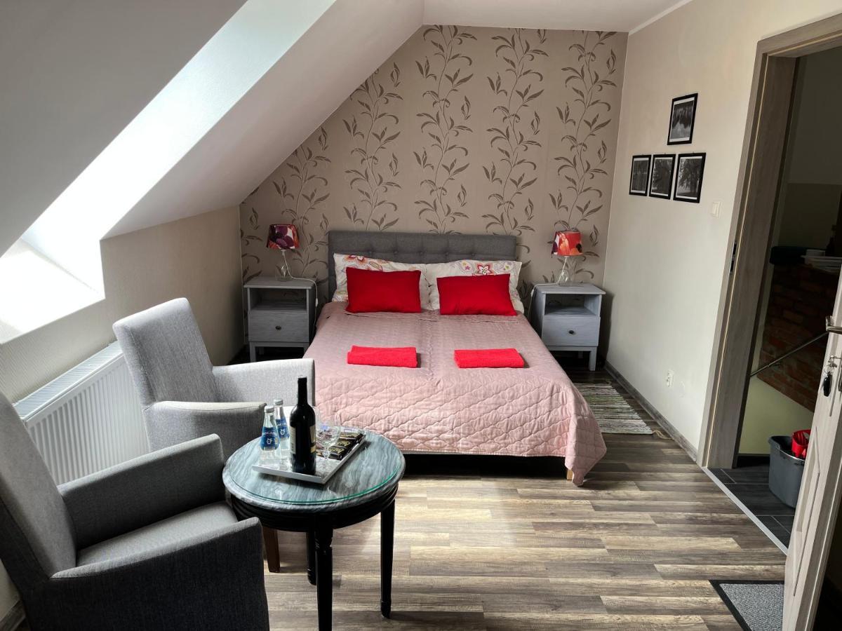 Ferienwohnung Dom W Trawach Smoldzinski Las Zimmer foto