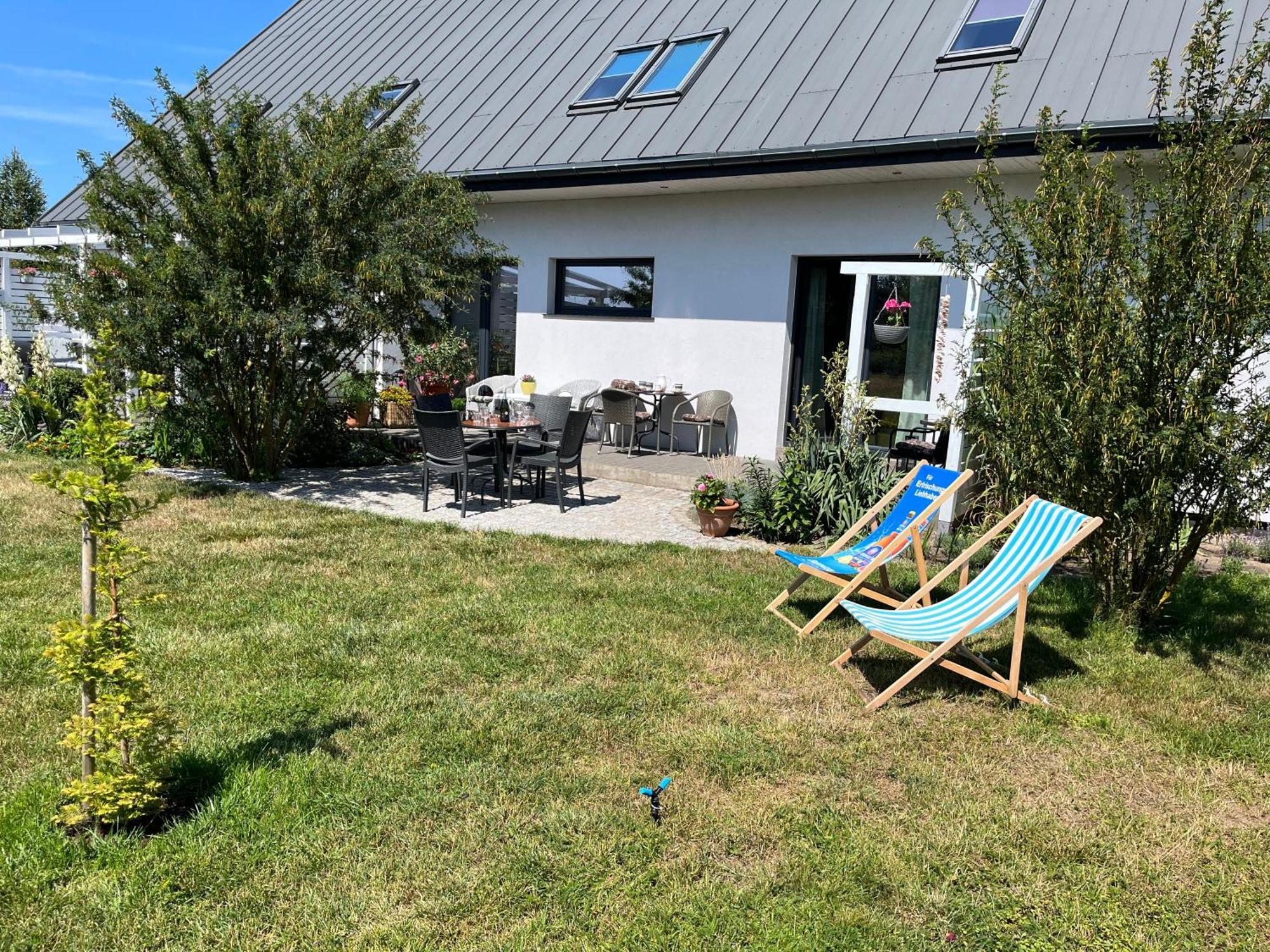 Ferienwohnung Dom W Trawach Smoldzinski Las Exterior foto